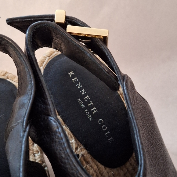 Kenneth Cole Women Olivia Espadrille Peep-Toe Black leather Wedges Size 7.5M - Picture 5 of 10